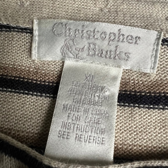 Women’s Sz XL Beige Striped Crew Neck Sweater Long Sleeve - Picture 9 of 10